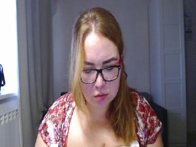 Live sex webcam photo for JollyMiss #270857078