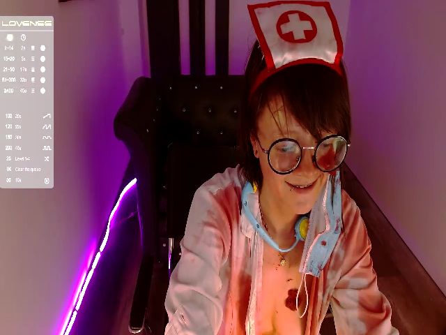 Live sex webcam photo for Arya_stark_ #270860319