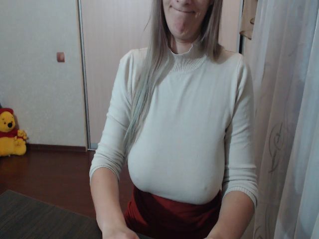 Live sex webcam photo for ViktoriyaS #270863586