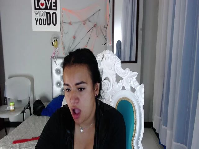 Live sex webcam photo for sweet__violet #270855303