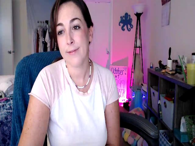 Live sex webcam photo for kittylacee #270857422