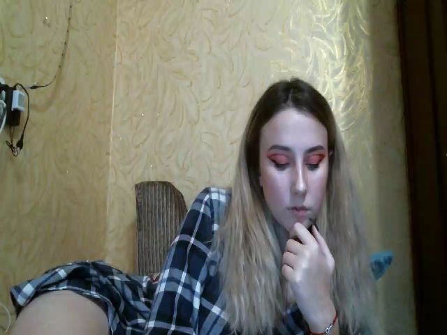 Live sex webcam photo for ModestBlonde #270858197