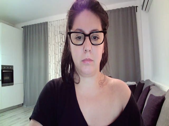 Live sex webcam photo for SILKYWOMAN #270860076