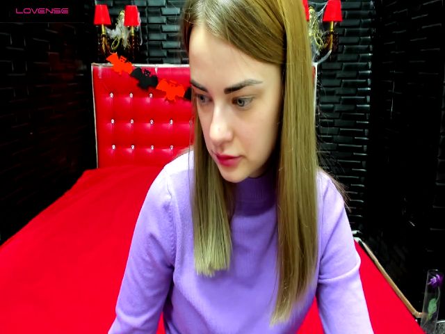 Live sex webcam photo for Cum_Princess_ #270850424