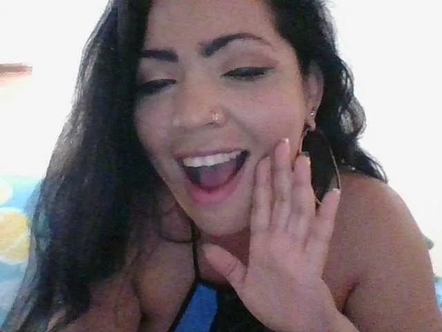 Live sex webcam photo for nikfox-1 #270861980