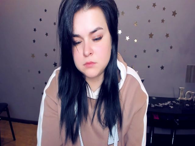 Live sex webcam photo for Sinnarey #270854772