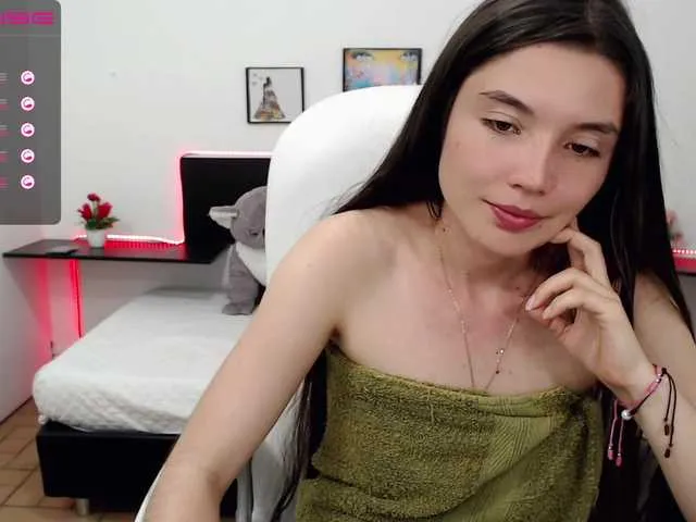 Live sex webcam photo for sol-naughty #270847582