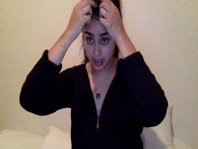 Live sex webcam photo for Sweetloveluna #270851443