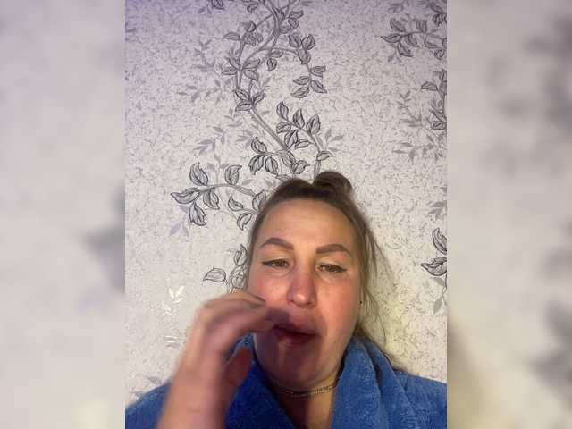 Live sex webcam photo for ShySexyBaby #270847259