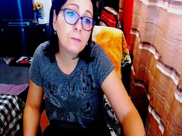 Live sex webcam photo for Ella_Sunshine #287890754