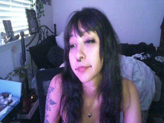 Live sex webcam photo for hazy666 #270848782