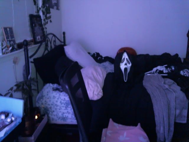 Live sex webcam photo for hazy666 #270849406