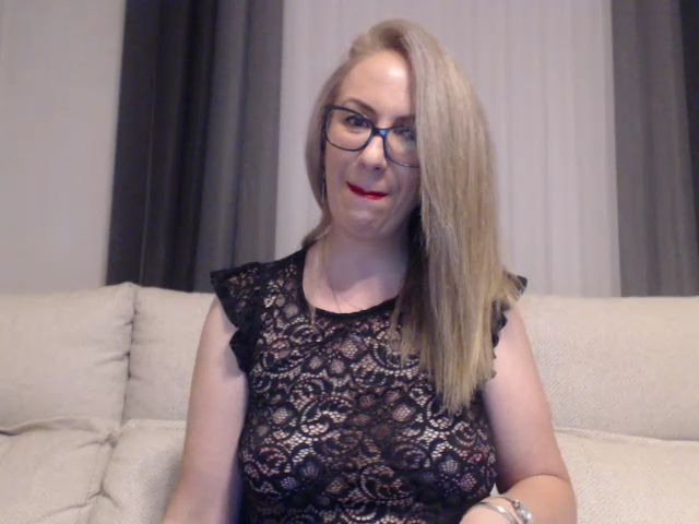 Live sex webcam photo for WildEva_40 #270863961