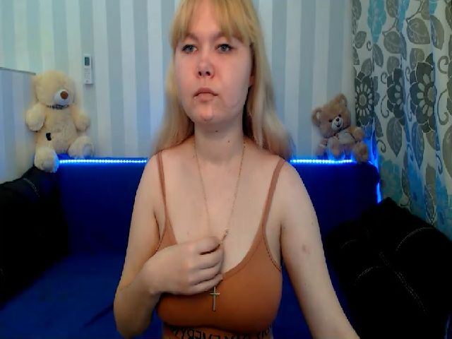 Live sex webcam photo for Helen_Swon #270851469