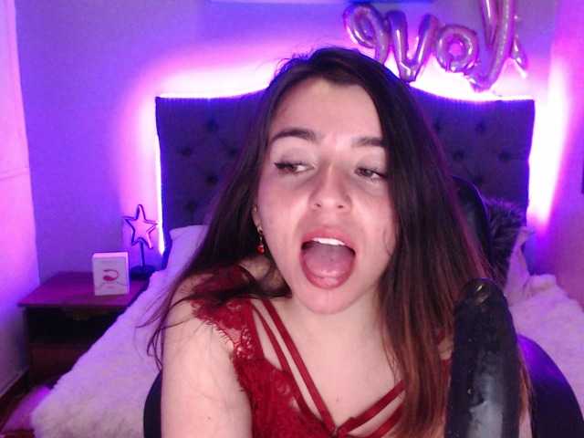 Live sex webcam photo for anna-rosee #270847058