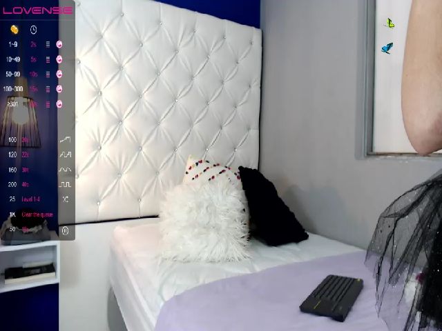 Live sex webcam photo for Zoe_maddison #270863330