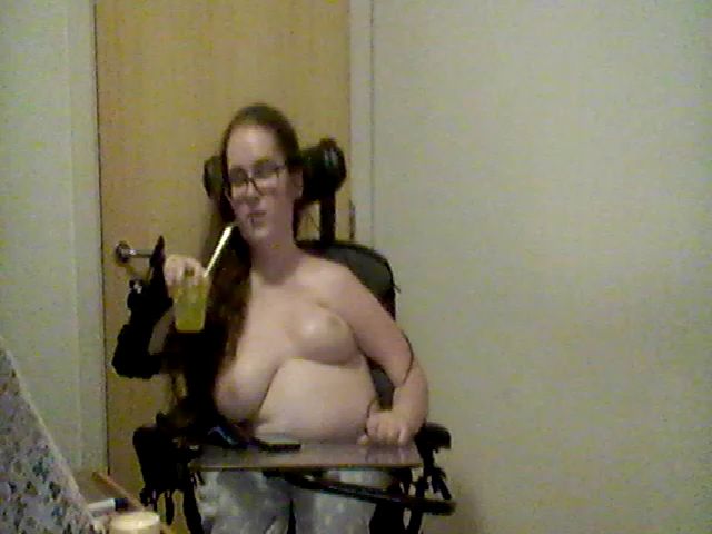 Live sex webcam photo for Katikins #270865330