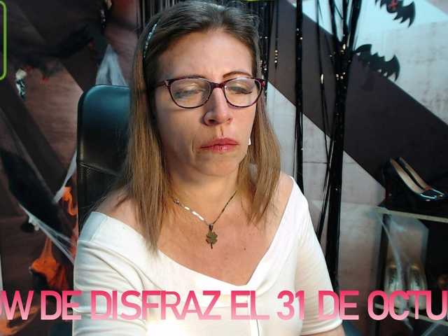 Live sex webcam photo for maturehot-1 #270875261