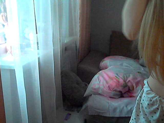 Live sex webcam photo for alisekss8 #270870954