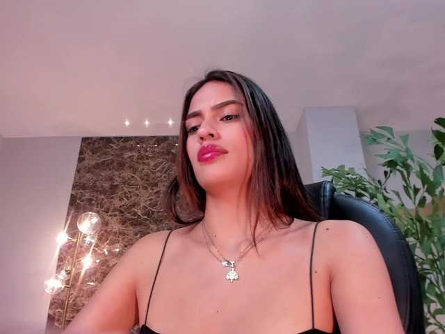 Live sex webcam photo for MayaRivera #270871436