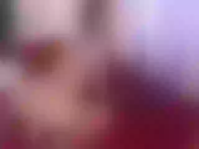 Live sex webcam photo for LaurenHills #270870811