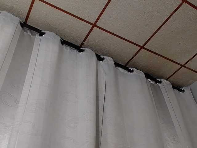 Live sex webcam photo for nicolepetit #270870896