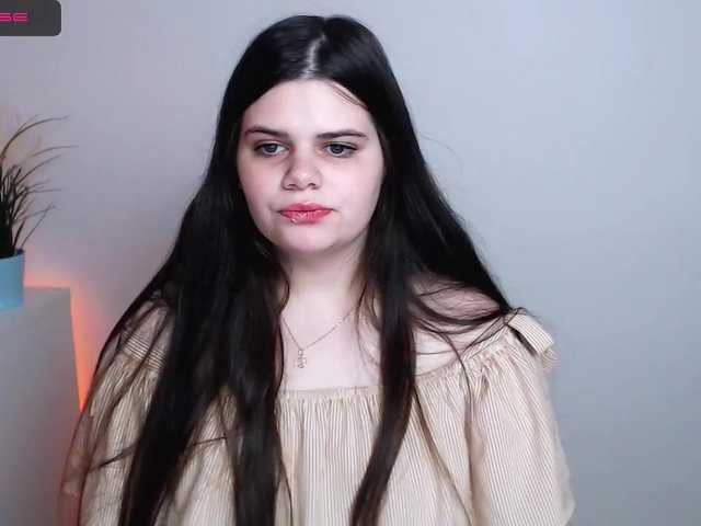 Live sex webcam photo for JoyOnee #270871721