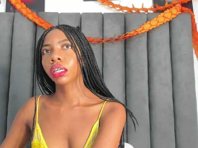 Live sex webcam photo for Meganbarko #270878276