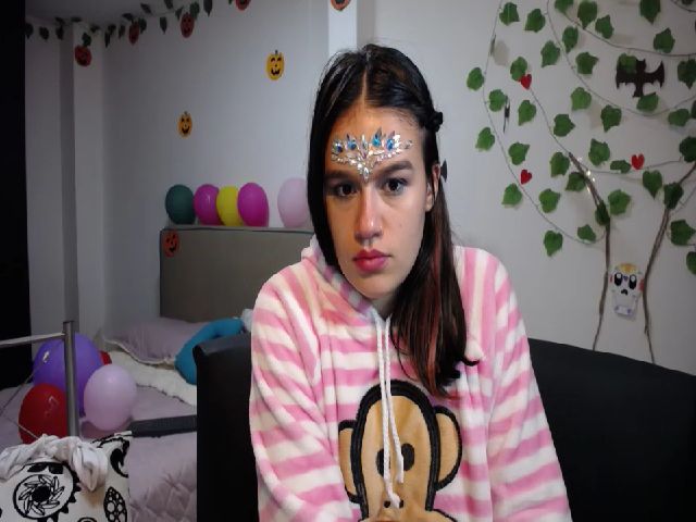 Live sex webcam photo for Lila_x #270868898