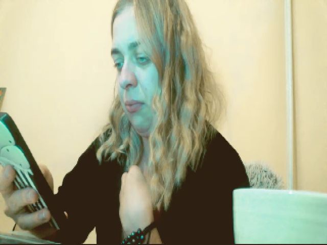 Live sex webcam photo for GoddessNika #270877611