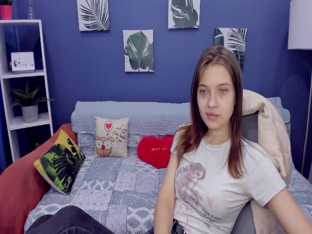 Live sex webcam photo for MarionMelody #270871965