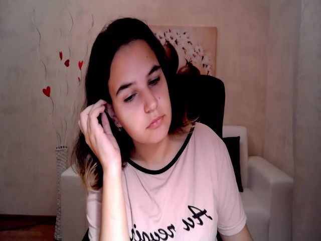 Live sex webcam photo for Erin_Holmes #270870346