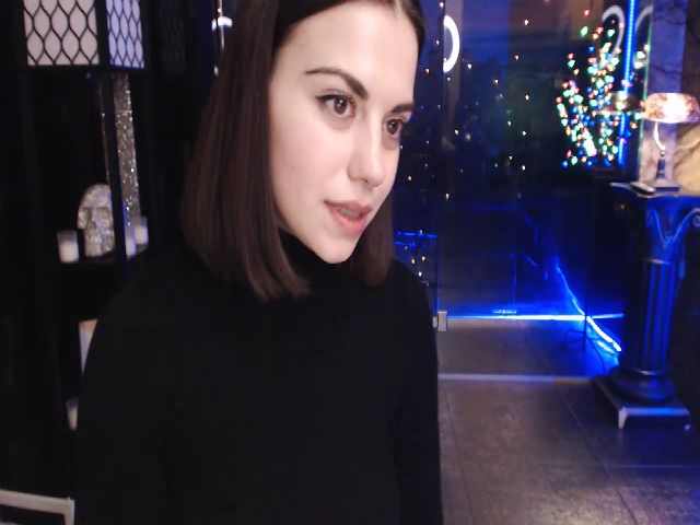 Live sex webcam photo for sunn_o #270873616