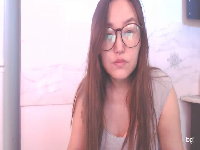 Live sex webcam photo for HrnyTeacher #270868816