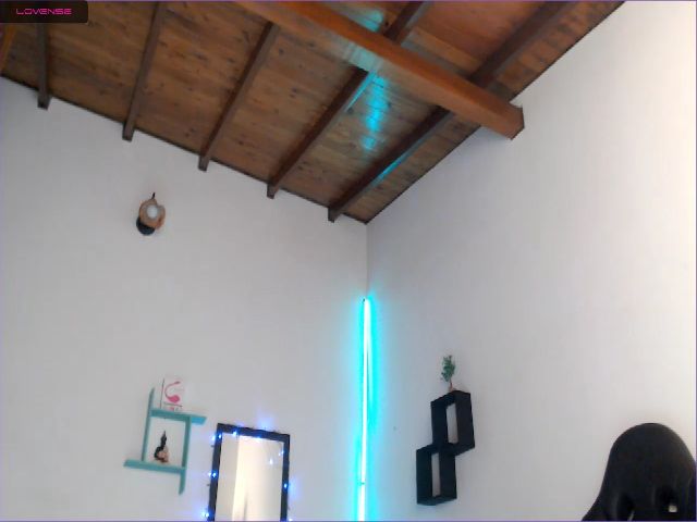 Live sex webcam photo for Lisa_Gerrard_ #270876585