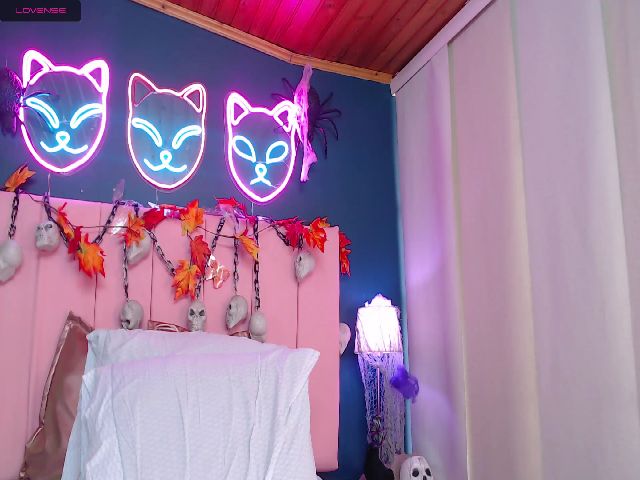 Live sex webcam photo for Berry_wild #270876625