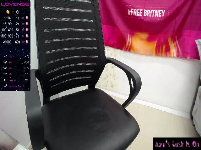 Live sex webcam photo for Azucenaxxxgp #270877531