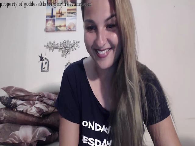 Live sex webcam photo for GoddessMaya #270880755