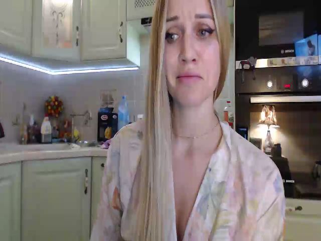 Live sex webcam photo for Super_Giraffe #270880563