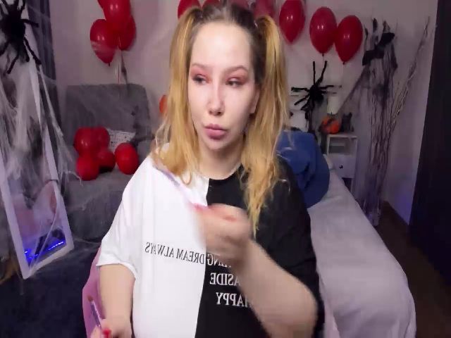 Live sex webcam photo for LafWelch #270870469