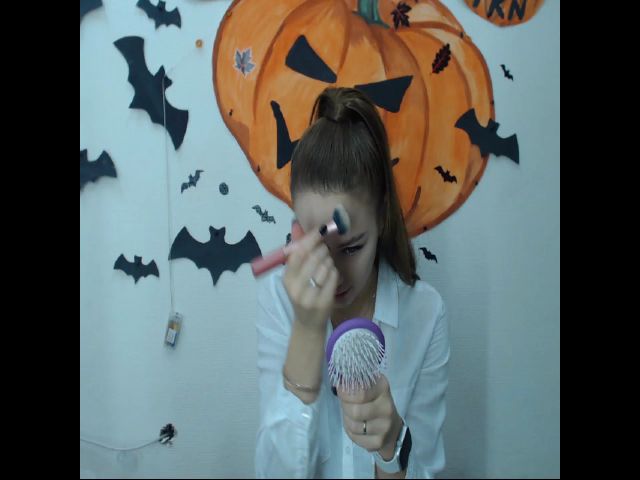 Live sex webcam photo for Likakisses #270868530