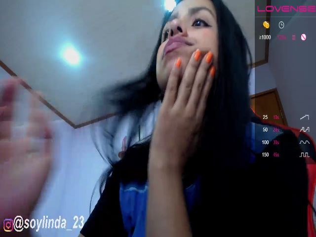 Live sex webcam photo for Lindasex23 #270869910