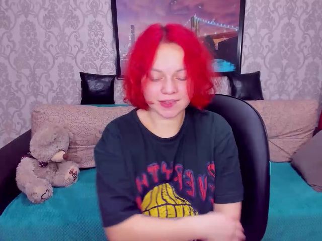 Live sex webcam photo for LanaCutie #270867705