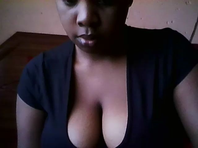 Live sex webcam photo for ebonyslut95 #270872910