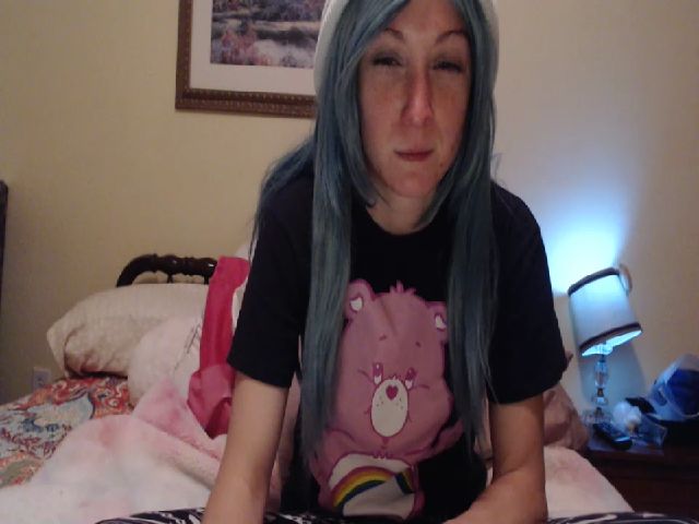 Live sex webcam photo for xKawaiiQueenx #270882632