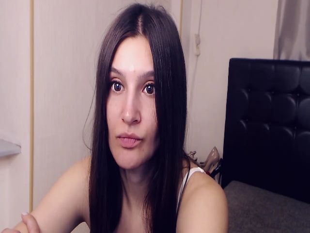 Live sex webcam photo for Asoll77 #270875441