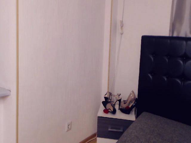 Live sex webcam photo for Asoll77 #270875883