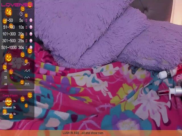 Live sex webcam photo for Violetatoo #270873955