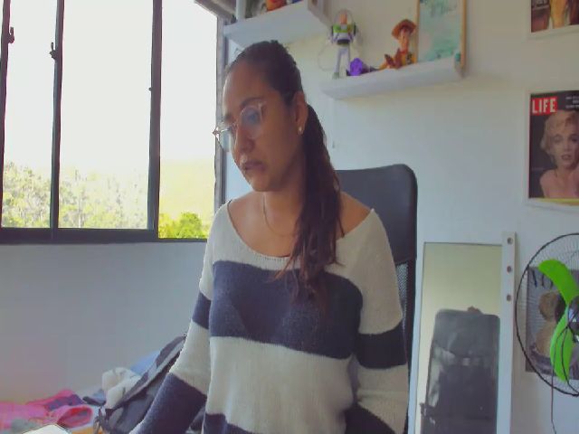 Live sex webcam photo for GeorgeRegina #270876182