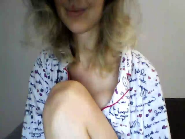 Live sex webcam photo for Kerrysweet #270876233